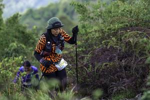 BIB: 2094
                            <button type="button" onclick="openModal(24764069)" class="btn btn-primary btn-sm float-right btn-popup" data-toggle="modal" data-target=".modal-high-quality">
                        <i class="fas fa-shopping-cart"></i> Add to Cart
                    </button>
                                            <button type="button" onclick="isThisMe(24764069, true)" class="btn btn-success btn-sm float-right btn-popup btn-isme hidden" data-toggle="tooltip" data-placement="bottom" title="นี่คือรูปของคุณใช่ไหม คลิกที่นี่เพื่อเอาเข้าอัลบั้ม">
                        <i class="fas fa-plus"></i> Add to album
                    </button>
                    <button type="button" onclick="isThisMe(24764069, false)" class="btn btn-warning btn-sm float-right btn-popup btn-isnotme hidden">
                        <i class="fas fa-ban"></i> Remove from album
                    </button>